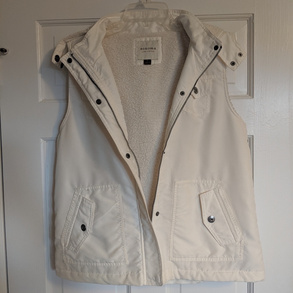 Sonoma hooded vest